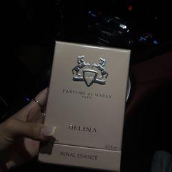 Delina Perfume