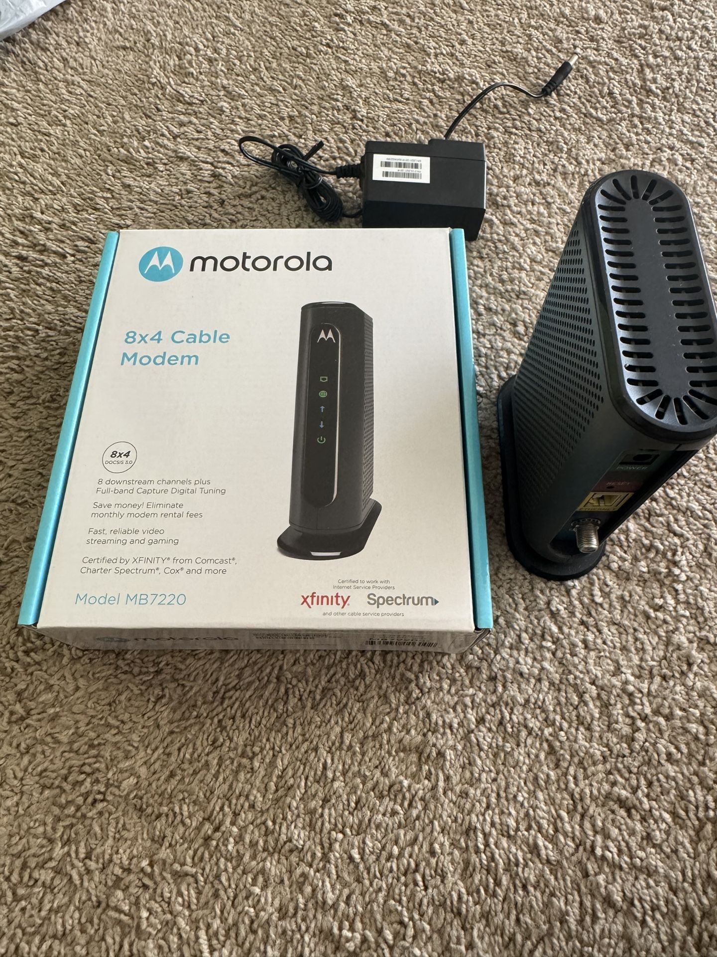 Motorola 8x4 Cable Modem