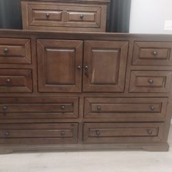 Dressers For Sale Open To Offers