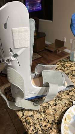 Aircast Medical Boot