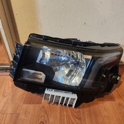 2023 nissan Frontier Lh Headlight
