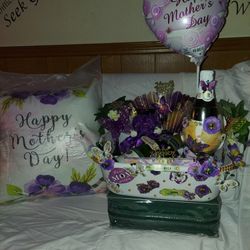 Champagne Toast Mother's Day Basket