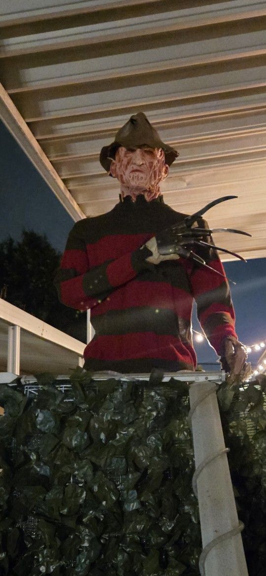 6' Tall Mannequin Freddy Krueger Prop