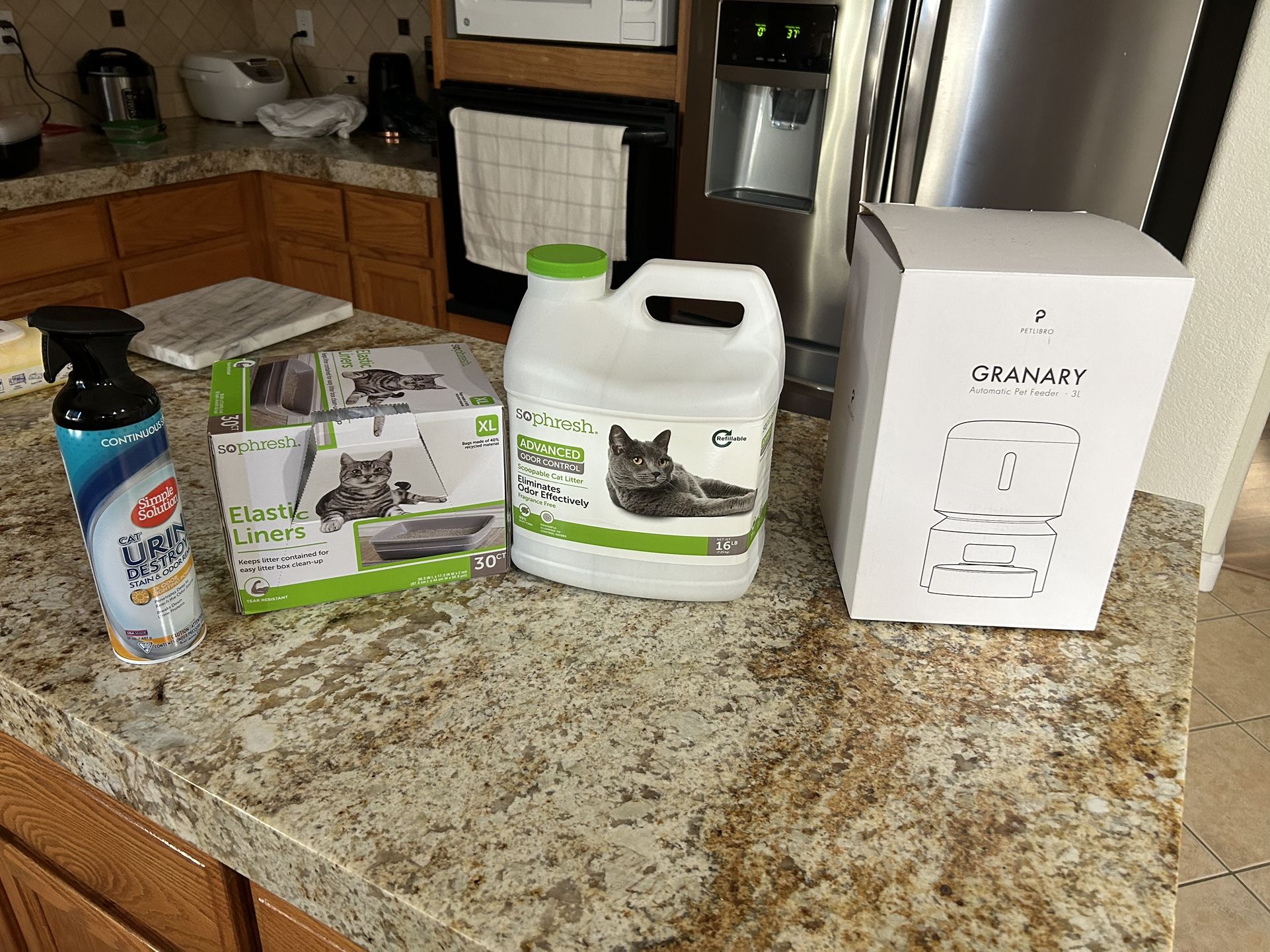 Cat Supplies Most Are New