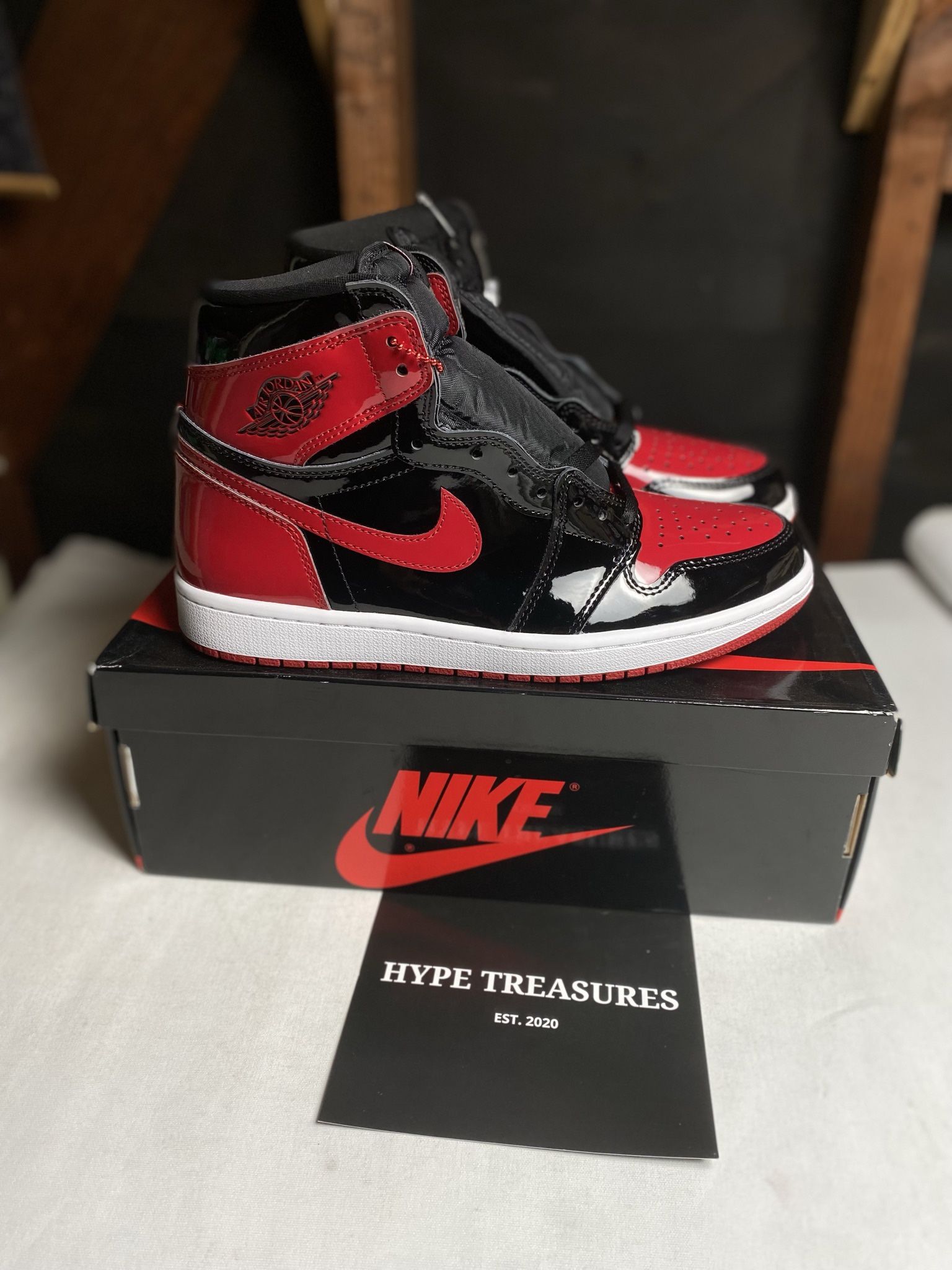 Brand New Jordan 1 High Patent Bred Size 8.5 @HYPETREASURES