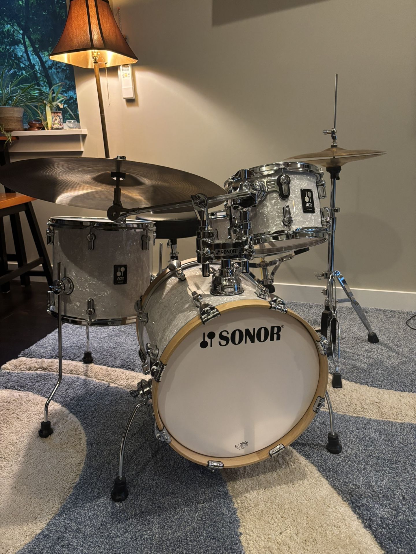 Sonor AQ2 Safari Drum Set With Extras