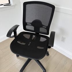 Desk chair