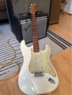 Fender Stratocaster light relic only 5.8LB