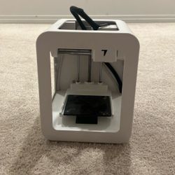 3d printer pad slightly used but. still works very well