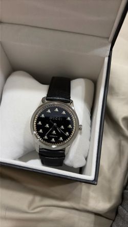 Gucci G-Timeless Bee Automatic Watch – Stainless Steel, Excellent Condition w/ Box