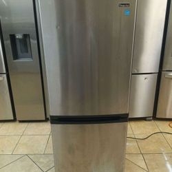 MAGIC CHEF REFRIGERATOR STAINLESS STEEL ✅️$350✅️ FREE SHIPPING AND INSTALLATION 