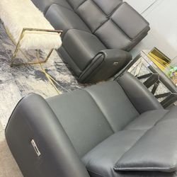 Power Recliner Set $1,200