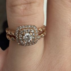 Wedding/Engagement Ring Set