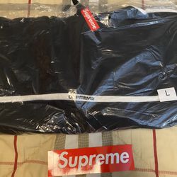 Supreme Warm Up Hoodie color Black