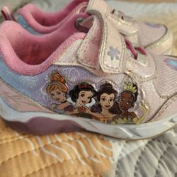 Toodle Shoes 