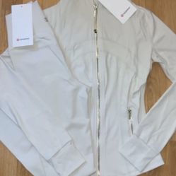 LULULEMON WOMEN ZIPUP