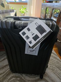 Hard shell luggage 24 inches