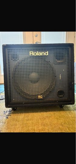 Roland KC 550 Keyboard Amplifier