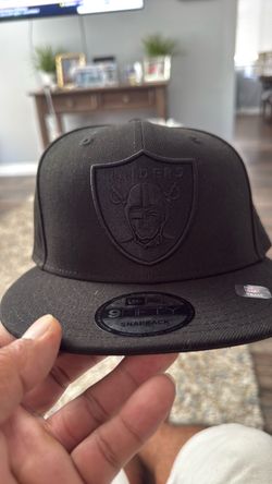 Raiders all black snap back