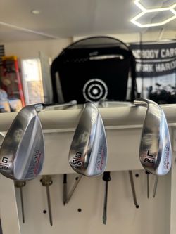 🔥 KIRKLAND SIGNATURE GEN 3 FORGED WEDGE SET — SOLD OUT AT COSTCO — NEAR MINT! 🔥