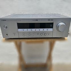 $40 YAMAHA Reciever and Speakers