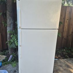 Hotpoint refrigerator for sale