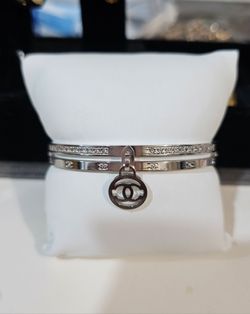 New Braclet Bangel (Jewlery)