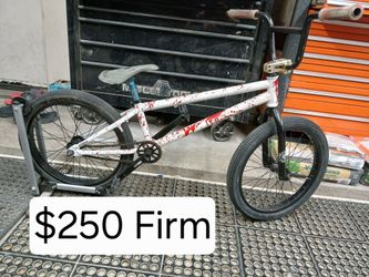 Bloody FIT 20.75 Top Tube BMX Bike