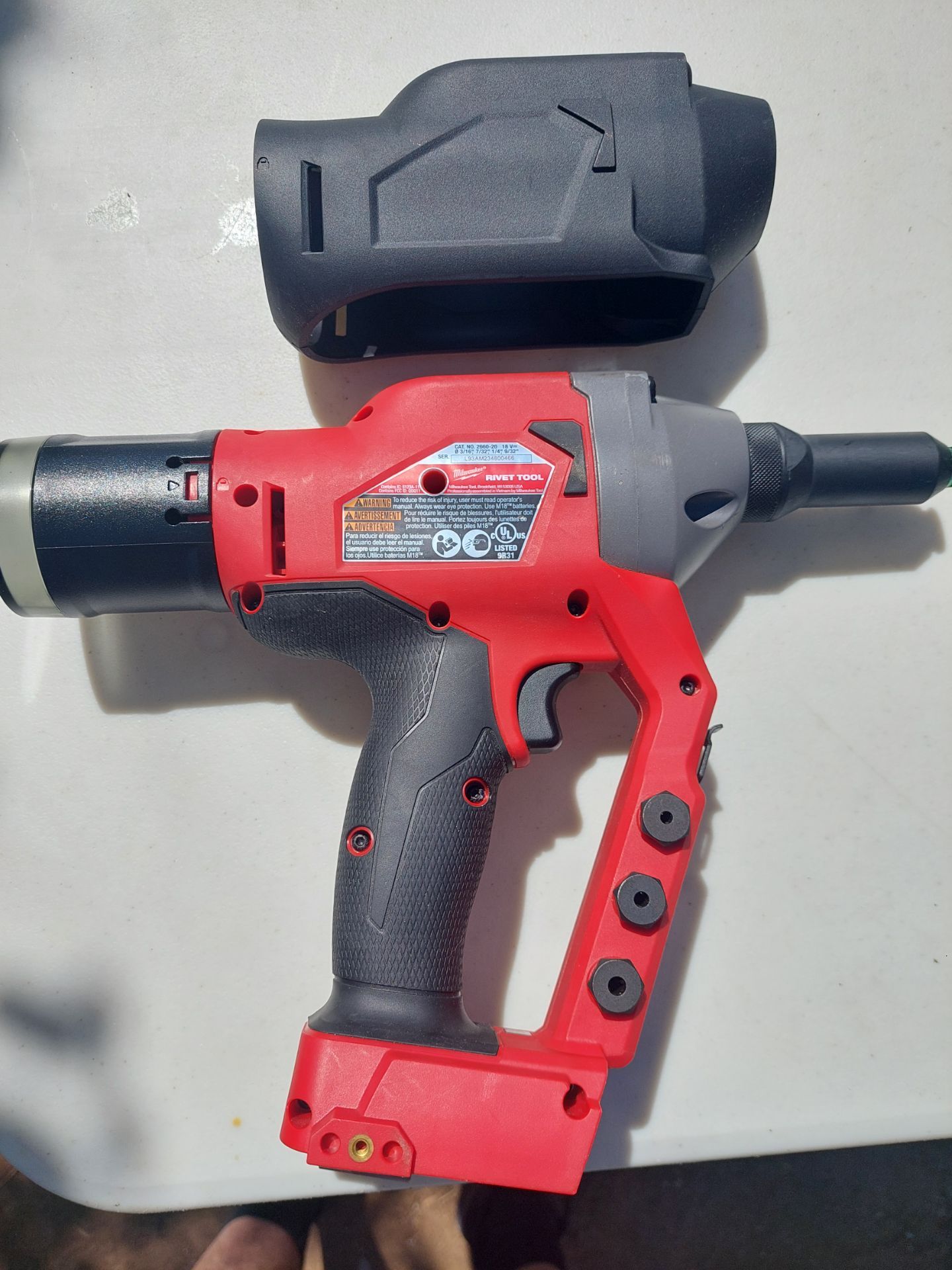 Milwaukee rivet gun & rubber tool cover