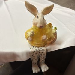 Vintage 90s Bunny Resin Shelf Sitter Easter Spring Decor