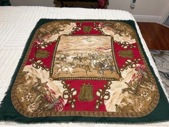 Women’s beautiful accent scarf