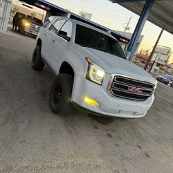 2015 GMC Yukon