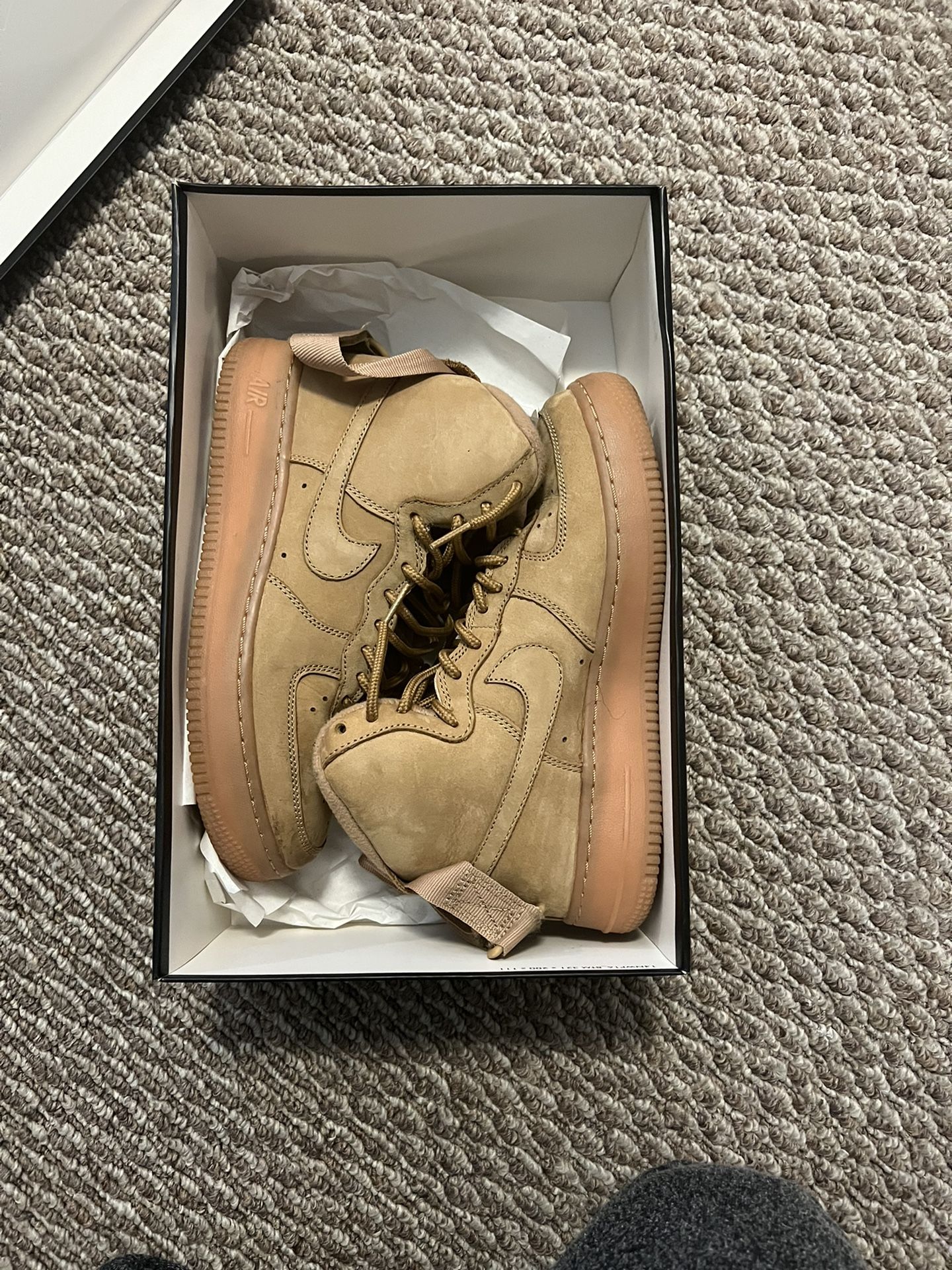 Wheat Air Force 1