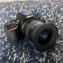 Nikon D5500 with 18-35mm lens