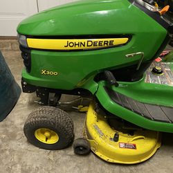 John Deere tractor X300