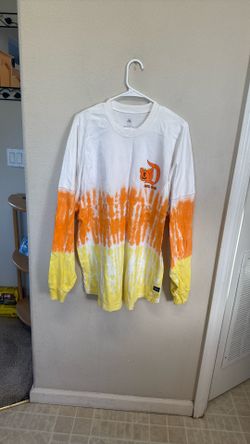 New Without Tags Disneyland Large L Halloween Spirit Jersey Long Sleeve Shirt Disney Parks