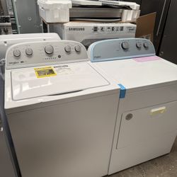New Electric Whirlpool Washer and Dryer Set