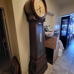 Grandfather Clock 