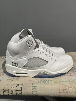 White Matalic 5s