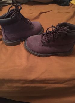 Size 8c timberland girl boots