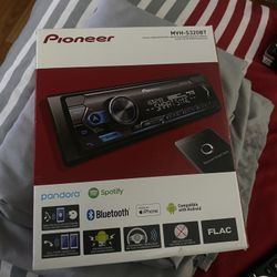 Pioneer Stereo