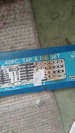 Tap die set missing few peaces but that's it like new