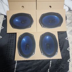 6×9 Alpine Speakers