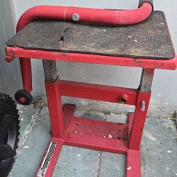 PITTSBURGH 350 lb. Capacity Motocross Dirt Bike Stand