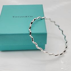 Tiffany & Co. Paloma Picasso Silver Zig Zag Wave Bangle Bracelet Size Large