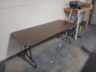 8' collapsible table
