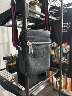 Authentic Men Gucci Cross Body Bag