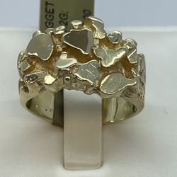 14K Gold Nugget Ring. 