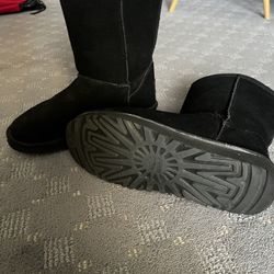 Ugg Boots-Black - $50