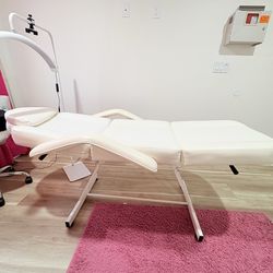 Lash Brow Bed And Foam